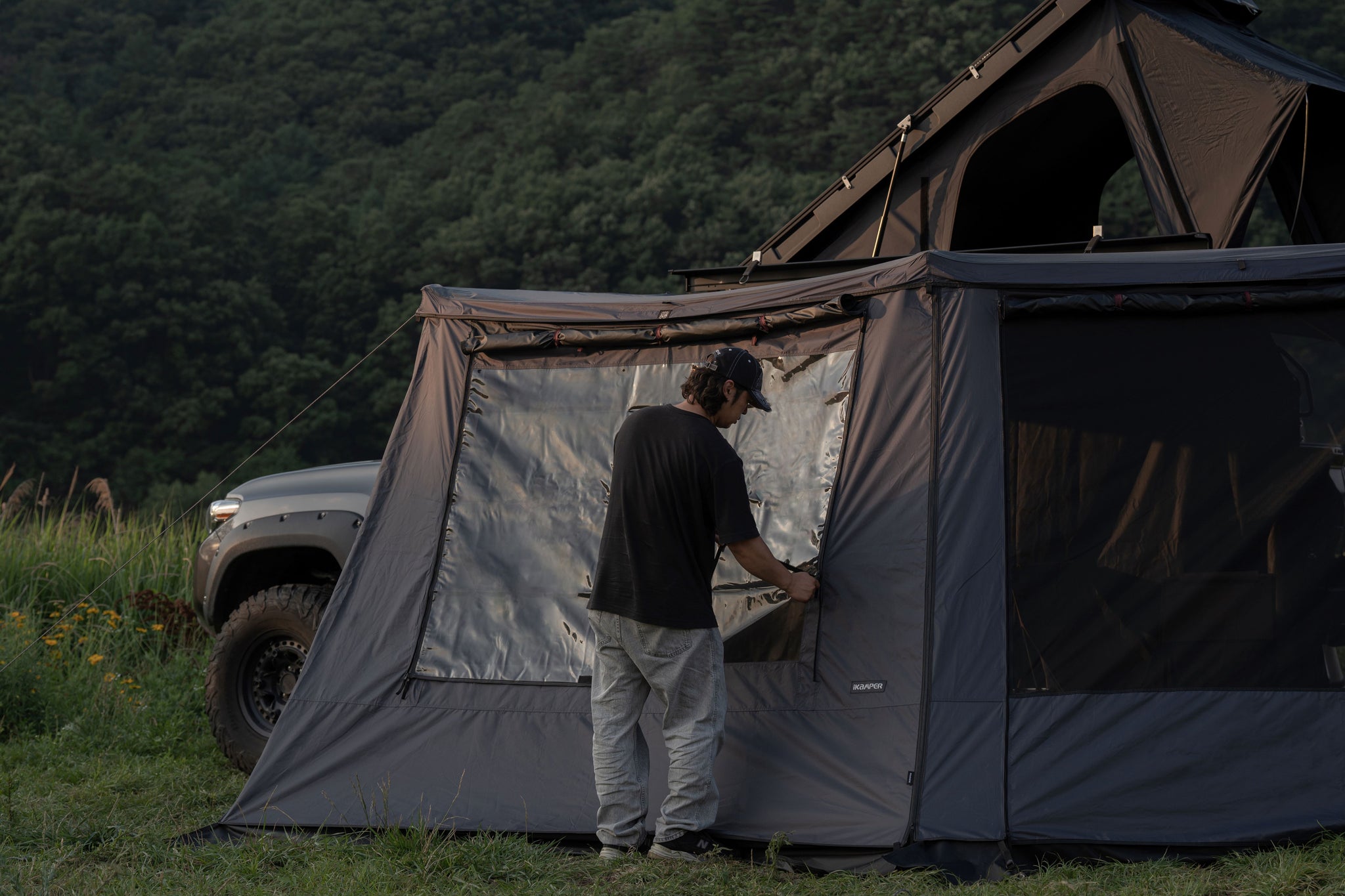 ExoShell 270 Vista Window iKamper UK Ltd